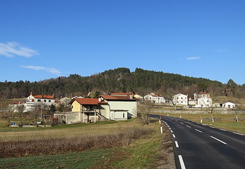 Famlje (Divača)
