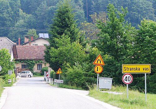 Stranska vas (Dobrova - Polhov Gradec)