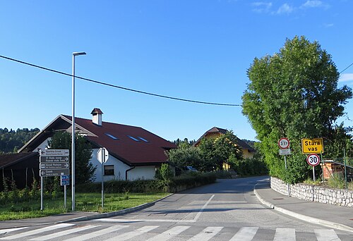 Stara vas (Postojna)