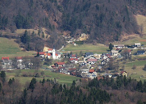 Peče (Moravče)