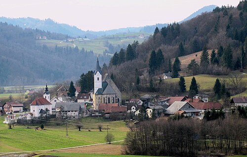 Dvor pri Polhovem Gradcu (Dobrova - Polhov Gradec)
